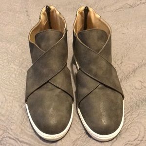 BRAND NEW grey wedge sneakers. Sz 9.5. $27